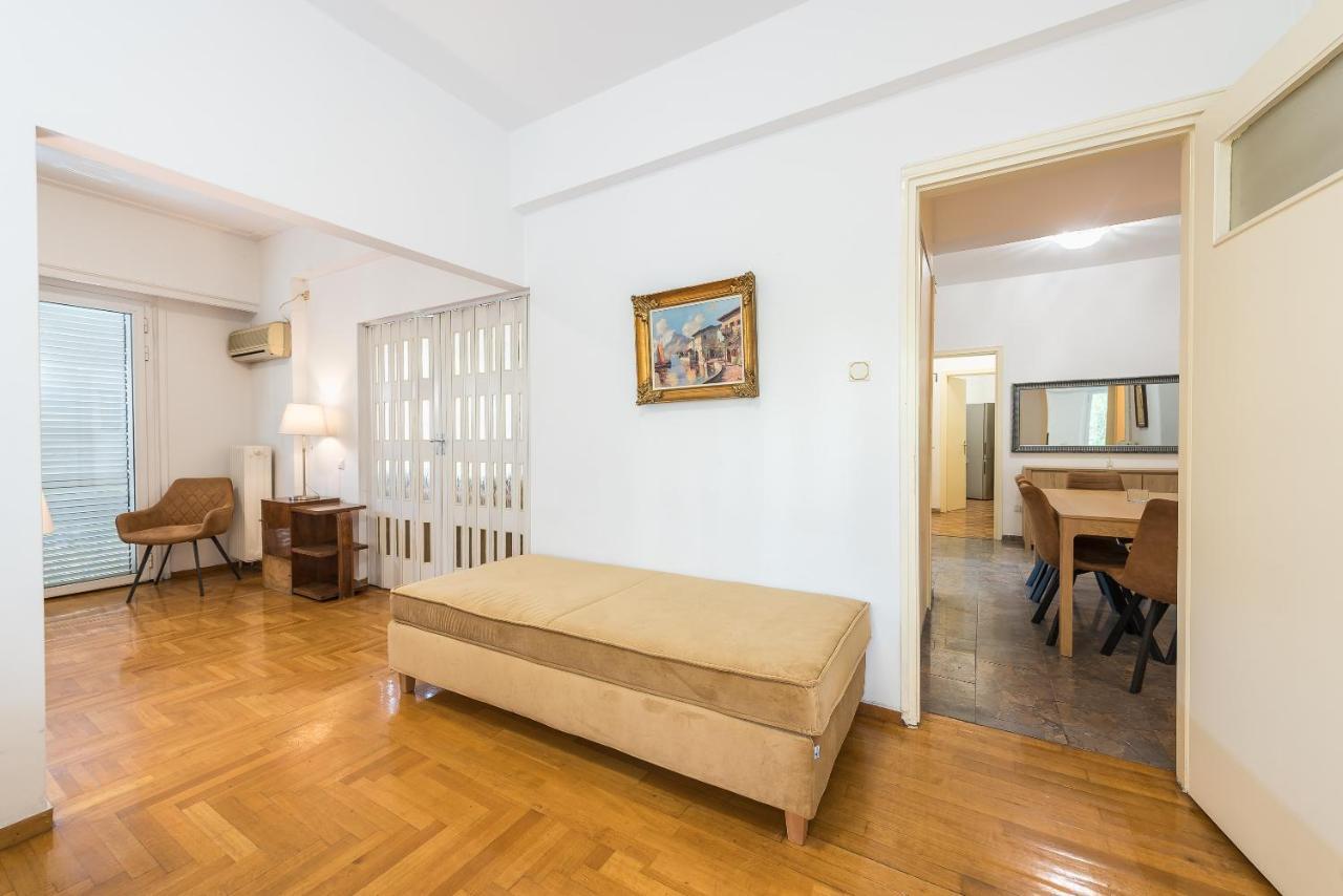 Victoria Plaza Palace Apartments Афины Экстерьер фото